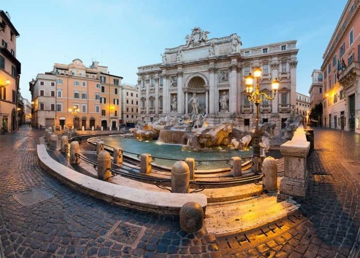 Trevi Fountain Modern Loft * Roma