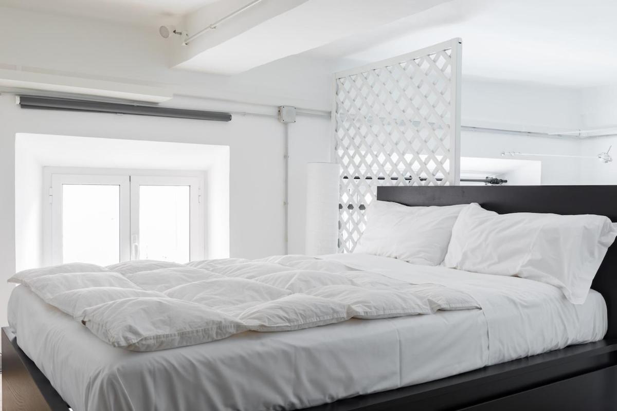 Trevi Fountain Modern Loft Apartamento