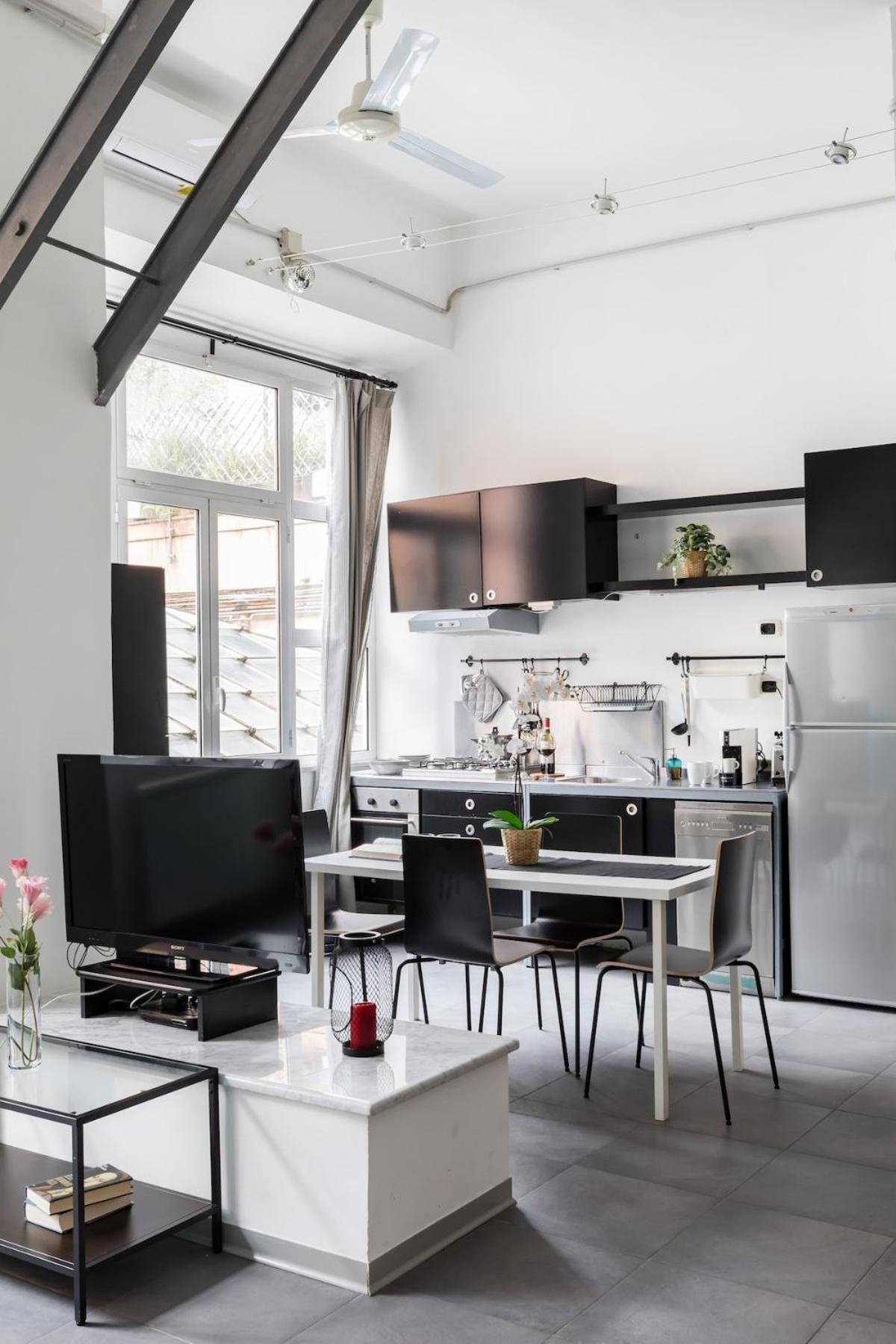Trevi Fountain Modern Loft * Roma
